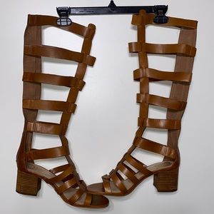 Vince Camuto “Brenton” Gladiator Sandals